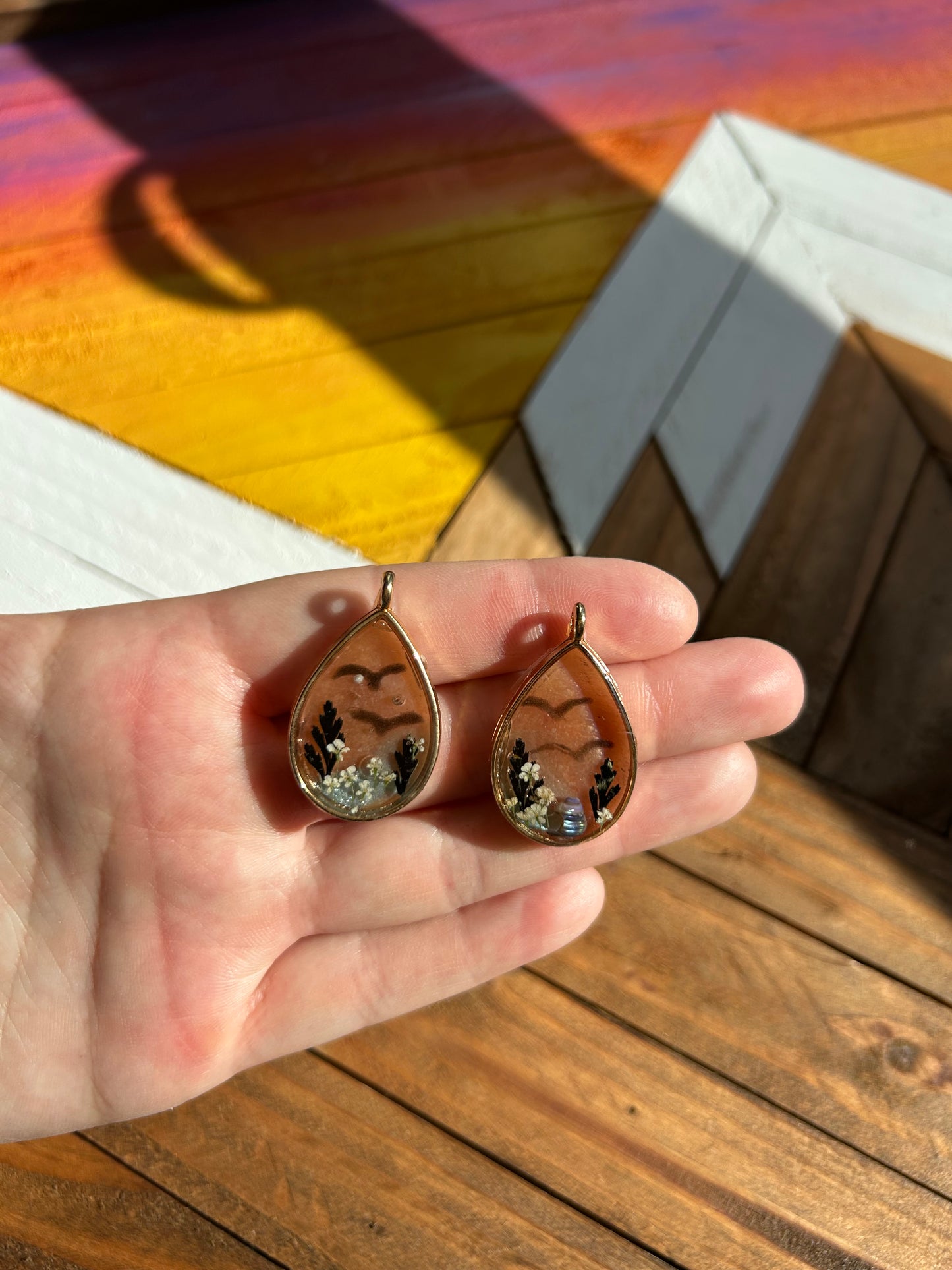 Handcrafted Botanical Resin Necklace with Real Pressed Flowers