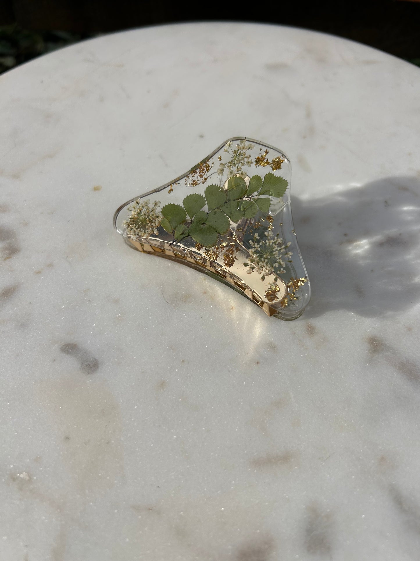 Resin Floral & fern Claw Clip