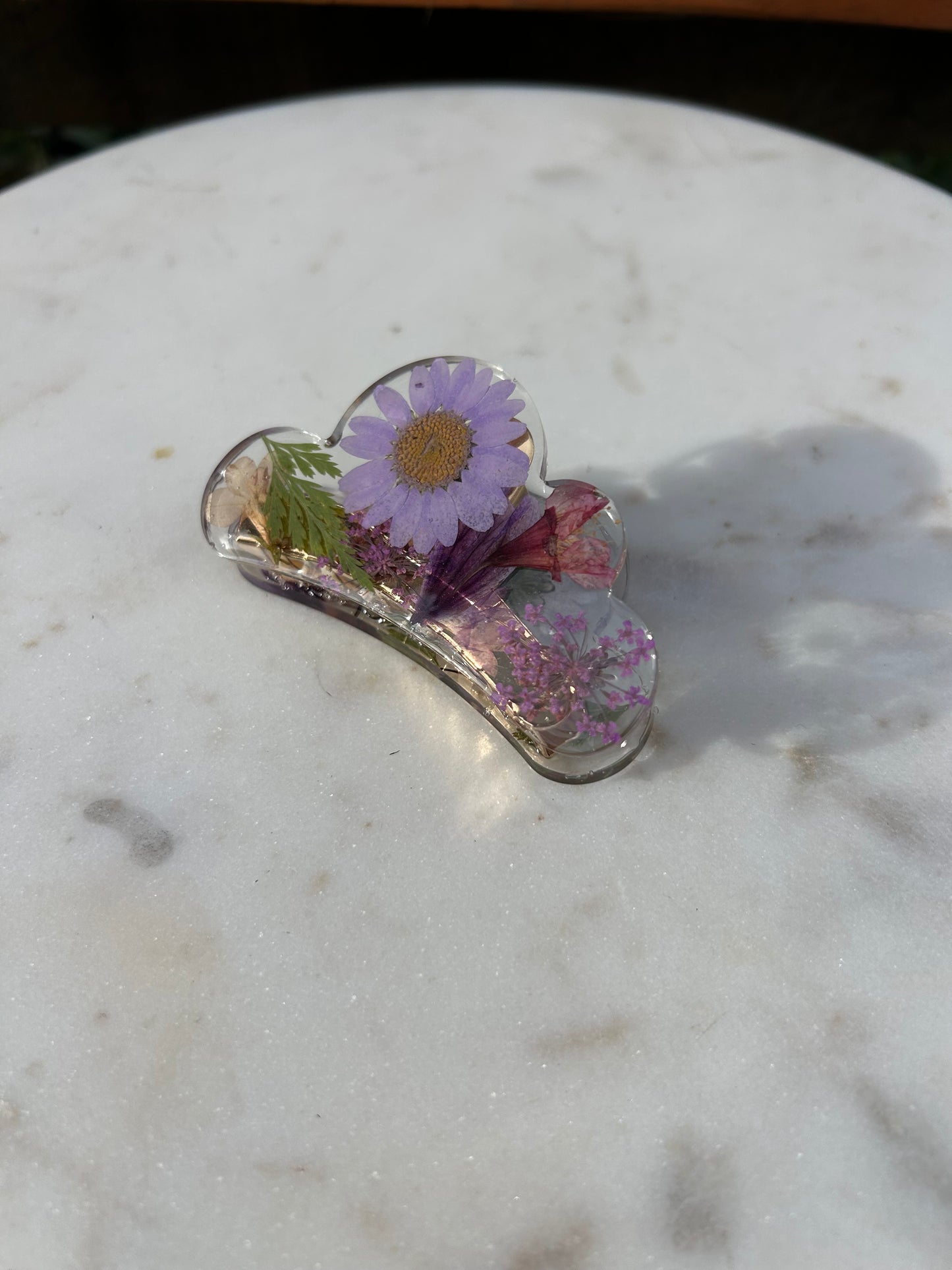 Floral Resin Claw Clip