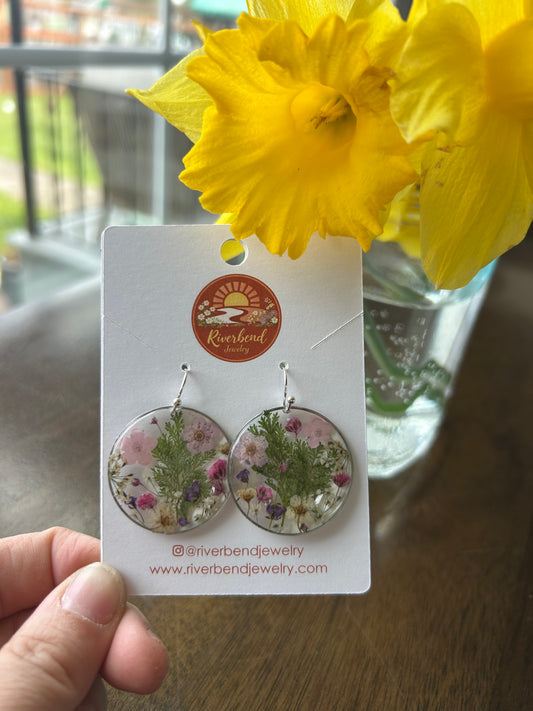 Botanical Resin Earrings ￼
