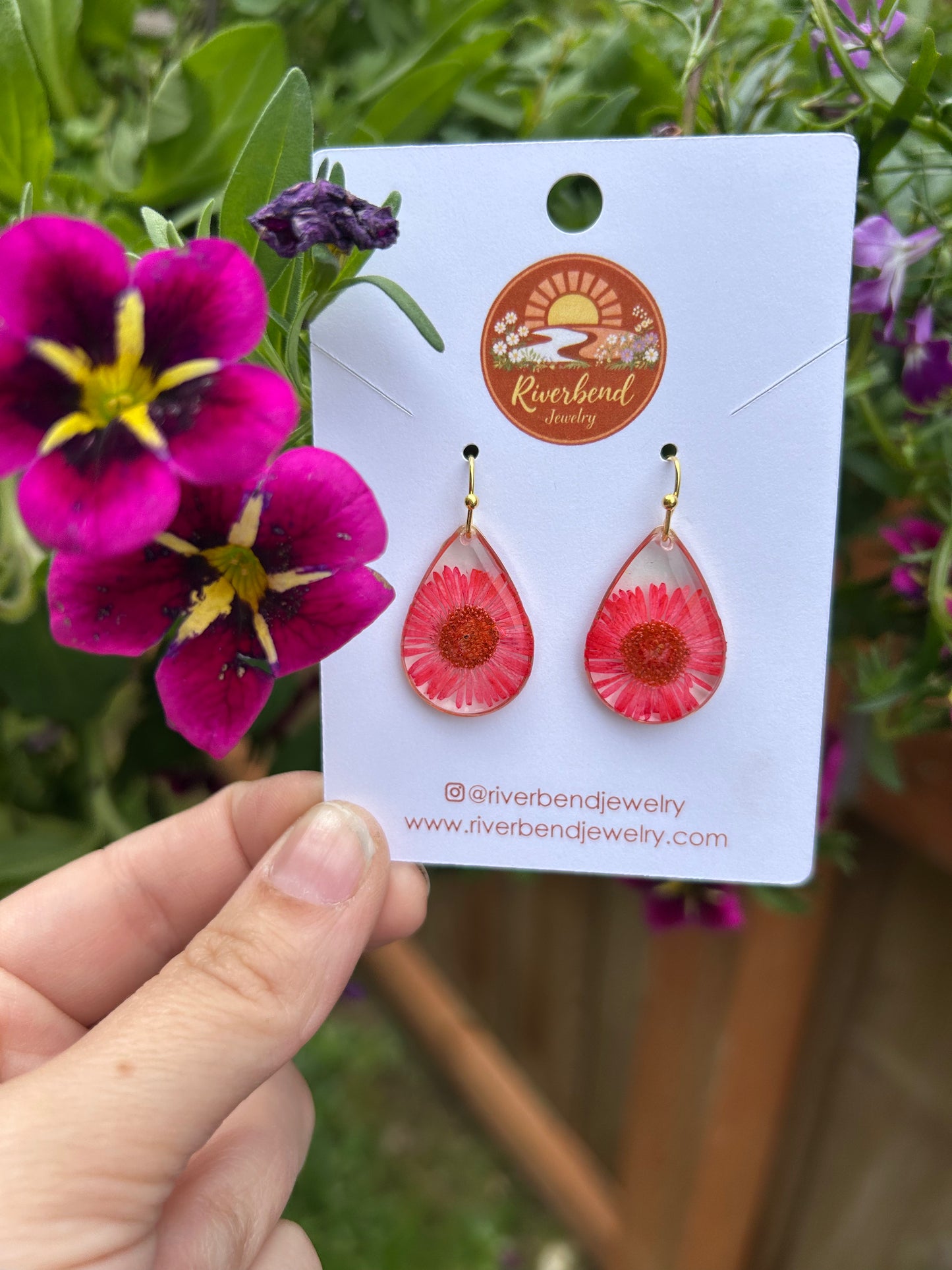 Pressed Wild Daisy Teardrop Earrings