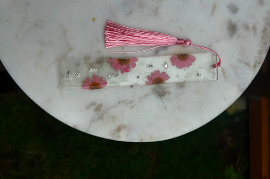Pink Half Daisy Bookmark
